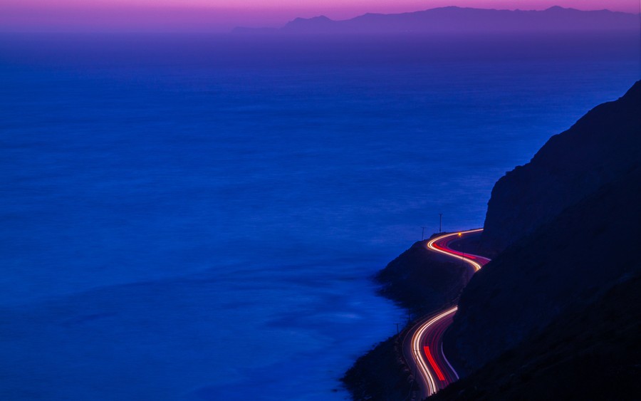 Ethereal Edge of the Horizon: A Winding Road to Infinity