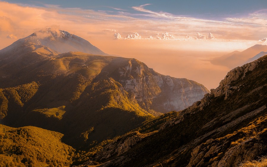 Golden Peaks at Dusk