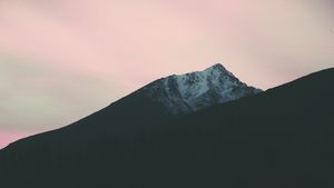 Serene Silhouette: Majestic Mountain at Twilight - Cute Wallpaper