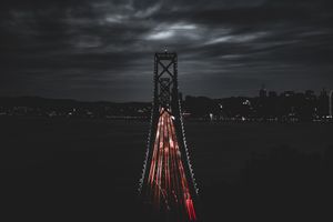 Nighttime Bridge with Light Trails - 可爱壁纸